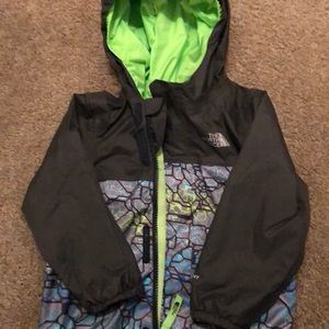 North face wind breaker. EUC